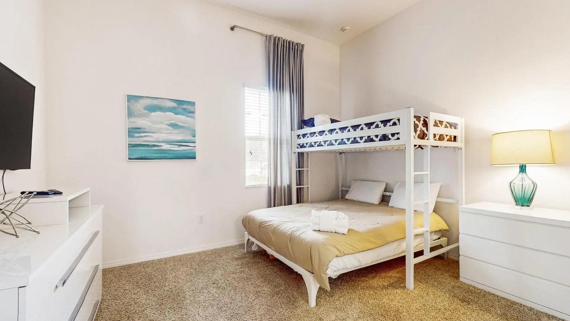 Holiday home Lakeside Living Davenport United States
